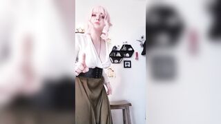 Slutty Elf Shows off her Glass Vibrators and uses them