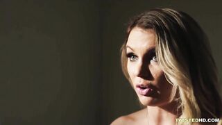 Obsessed kinky blonde bitch Kenzie Taylor gets a dong
