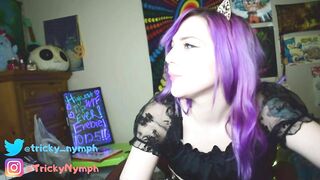 Adorable Punk Onlyfan Fingering her Twat and Twerks for you