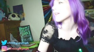 Adorable Punk Onlyfan Fingering her Twat and Twerks for you