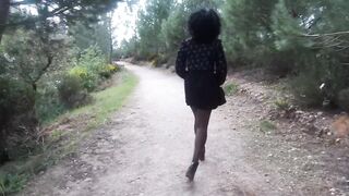Masturbating women and Suck a Huge Dick Outside Ella b
