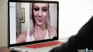 Huge boobed hoe Ashley Adams groaning and squirting on a