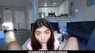 Tasty Hottie Hazel Heart Shows Off Her Dick Blowing Talent