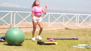 Peruvian gym professor caught doing Hottie exercises (TREND INTO PERU)