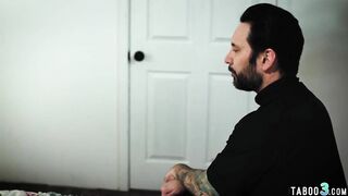 Chubby 18 year old Eliza Eves begging to a priest to banged