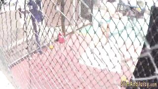 Huge booty blonde blowing penis