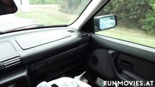 Trashy mom give fellatio inside the vehicle