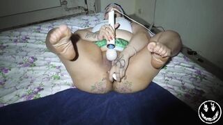 I CAUGHT SHOWNTELL ANAL TRAINING SO SHE LET ME NAILED