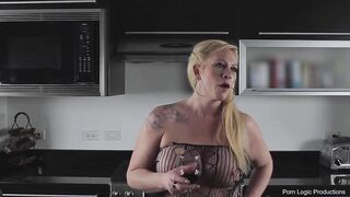 AlexaXXXNight Playful Mother