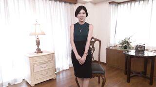 初撮り人妻ドキュメント　芳根まい
