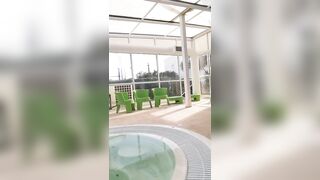 Adorable 19 Yo Amateur Expose inside Hotel Pool into Outdoor
