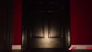 HO HUNTERS - Fucking Ghost s Joey and Sami White