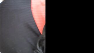 gozada na bunda da menina do lado da rodovia em pleno dia