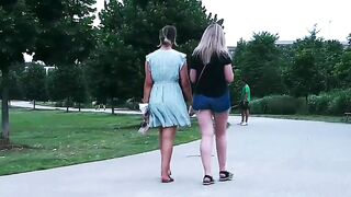 Best Friend Butts