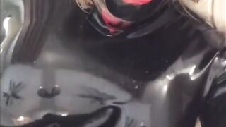 Living Rubberdoll