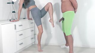 CUM OUT BALLBUSTING