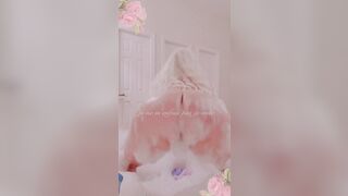 Egirl Bubble Bath-Tub