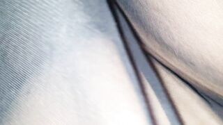 Sentou gostoso de camisola e fio dental