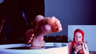 Feet Stream Record Toes Showing Off the Penis - Mistressinni CB
