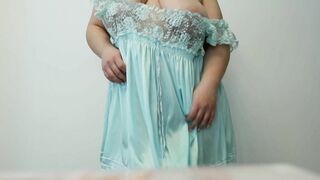 women with Crazy Sexy Boobies Masturbates while Standing
