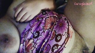 BBW Having Fun Soak Snatch