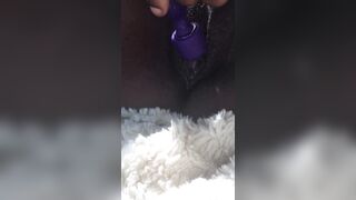 Creamy Twat Squirting into the Vehicle at the Park