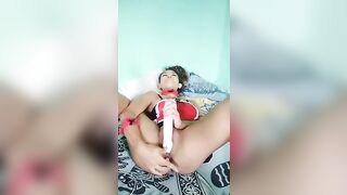A Maid made herself Squirt with a Sex Toy while Waiting for her