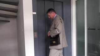 Anal elevator