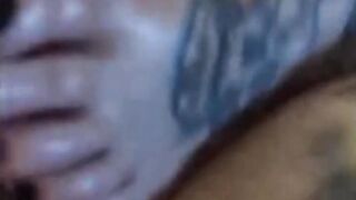 Tattooed Gf with Beauty Foot like to Gives Turf Job till he Cum