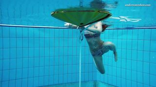 Long Breasts 18 Year Old Liza Bubarek Swimming Nude inside the Pool