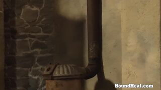 Blonde Lesbo women with Long Booty Takes a Bath-Tub