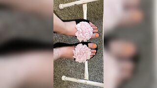 Showing off my Orange Feet