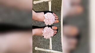 Showing off my Orange Feet