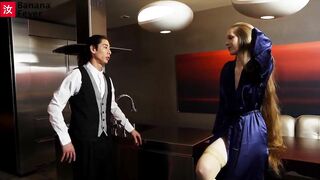 Rich bimbos Gets Full Service Nailed From oriental Room Concierge