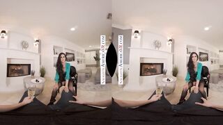 Sexual America - Good cougar Jamie Michelle get stud up