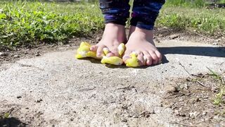 BBW cougar Steps all over Marshmallow Peeps Making a Sticky Mess