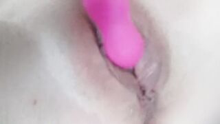 Kinky Cheating mom Having Fun with her Perfectly Soak and Lovely Twat