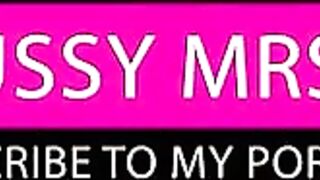 WIFEY INSIDE PANTIES WEARS TIGHTS AND PREPARES FOR SEX