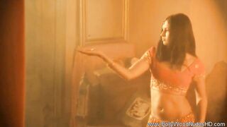 Hot From Bollywood Allows You Into
