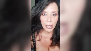 Amateur Older Stepmommy offer you SPH and makes you Learn to Eat