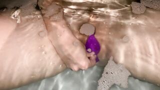 Rachel Reign trying my new Vibrator