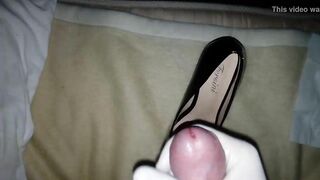Omaggio le scarpe della zia
