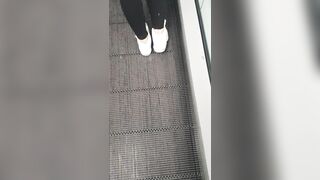 Step Cougar went to the Supermarket with a Dildo on the Remote