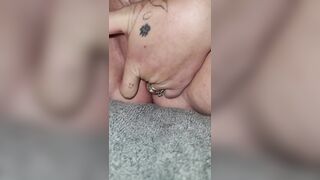 Having Fun with my Favorite Sex Toy till I Squirt!