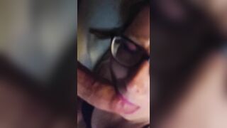 Wifey Takes right on her Glass Lenses after Squirting