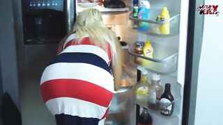 I was cooking but my hubby came and fuck me