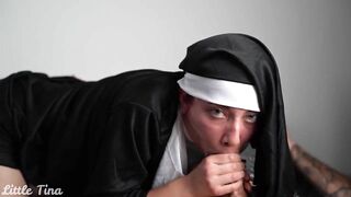 Evangelica is tricked by WhatsApp and ends up excorcising the