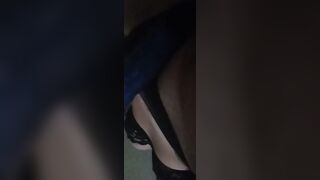 BEAUTY mom WANTS PENIS INTO HER BATH-TUB