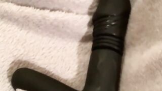 SEX TOY TEST - Sensivo Thrusting Dildo Older cougar BBW Chubby Milf