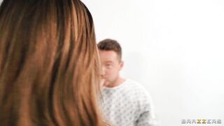 Hump and Splash the Nurse / Brazzers